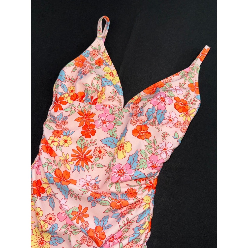 Cupshe Womens Pink Floral One Piece Swimsuit V-Neck Ruched Bathing Suit NWT XS